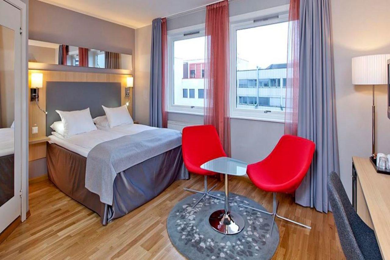 Thon Hotel ลีลล์สตรอม ภายนอก รูปภาพ